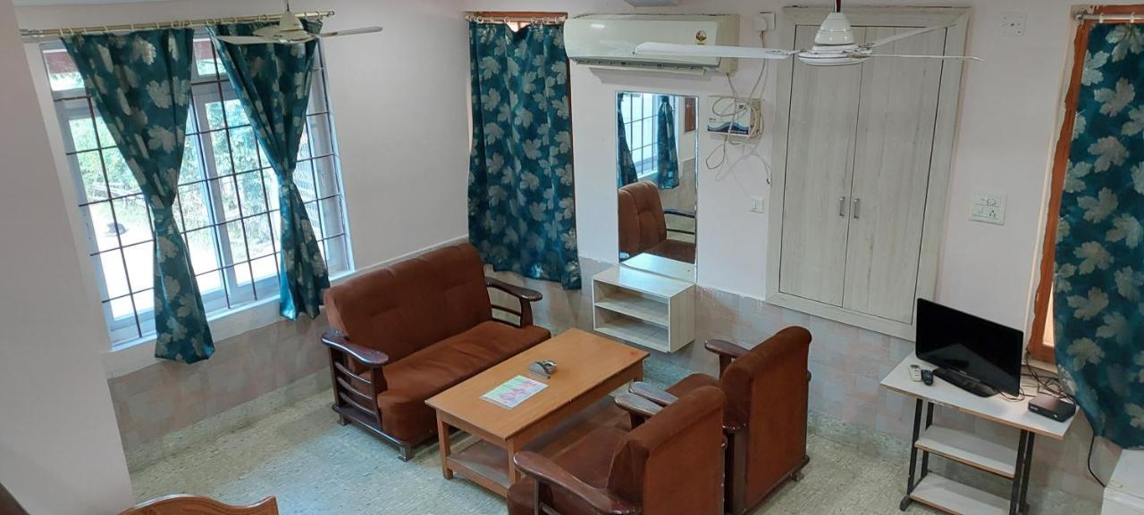 Radhika Resort 布巴内什瓦尔 外观 照片